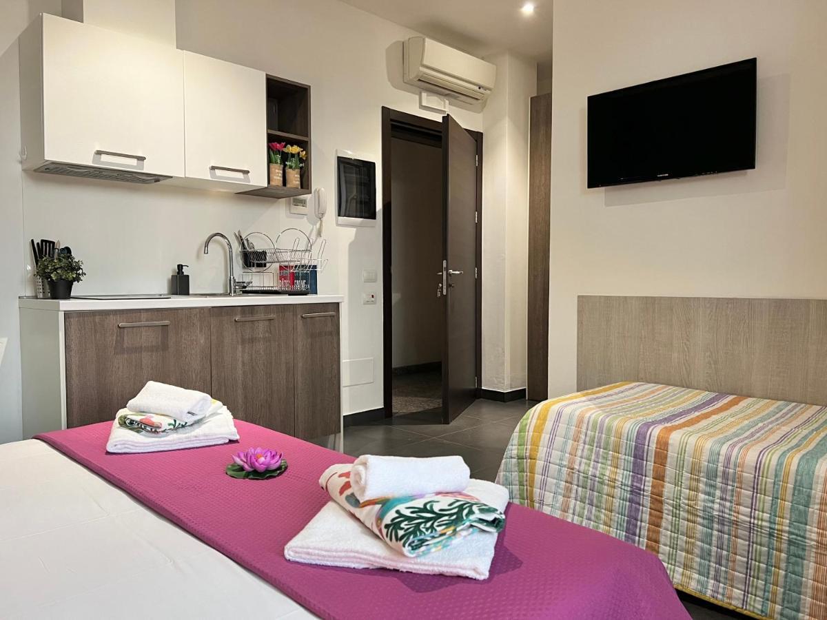 Bnbook Residence Matteotti โนวารา ภายนอก รูปภาพ