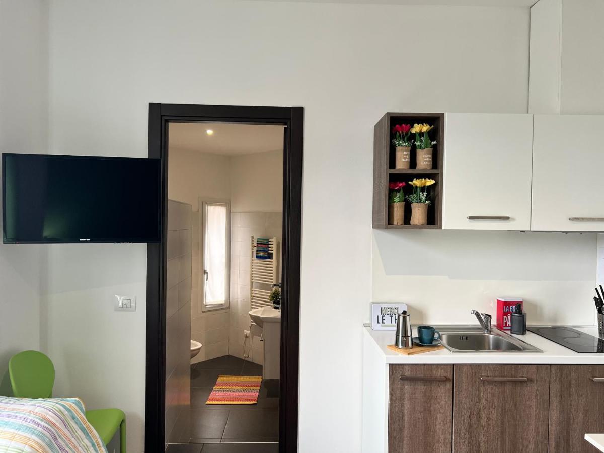 Bnbook Residence Matteotti โนวารา ภายนอก รูปภาพ