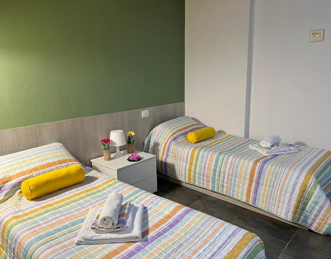 Bnbook Residence Matteotti โนวารา ภายนอก รูปภาพ