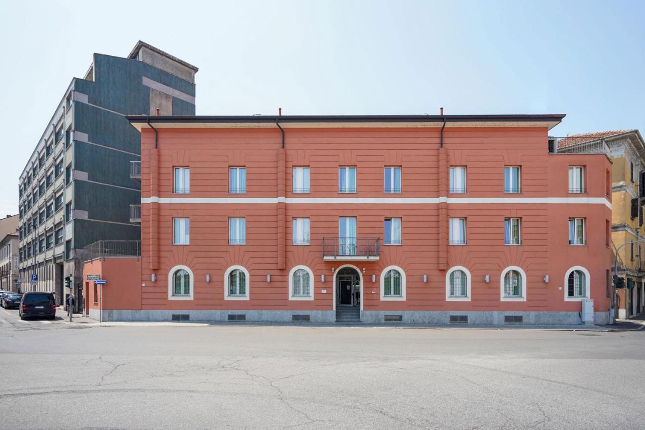Bnbook Residence Matteotti โนวารา ภายนอก รูปภาพ