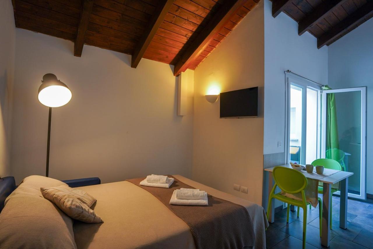 Bnbook Residence Matteotti โนวารา ภายนอก รูปภาพ