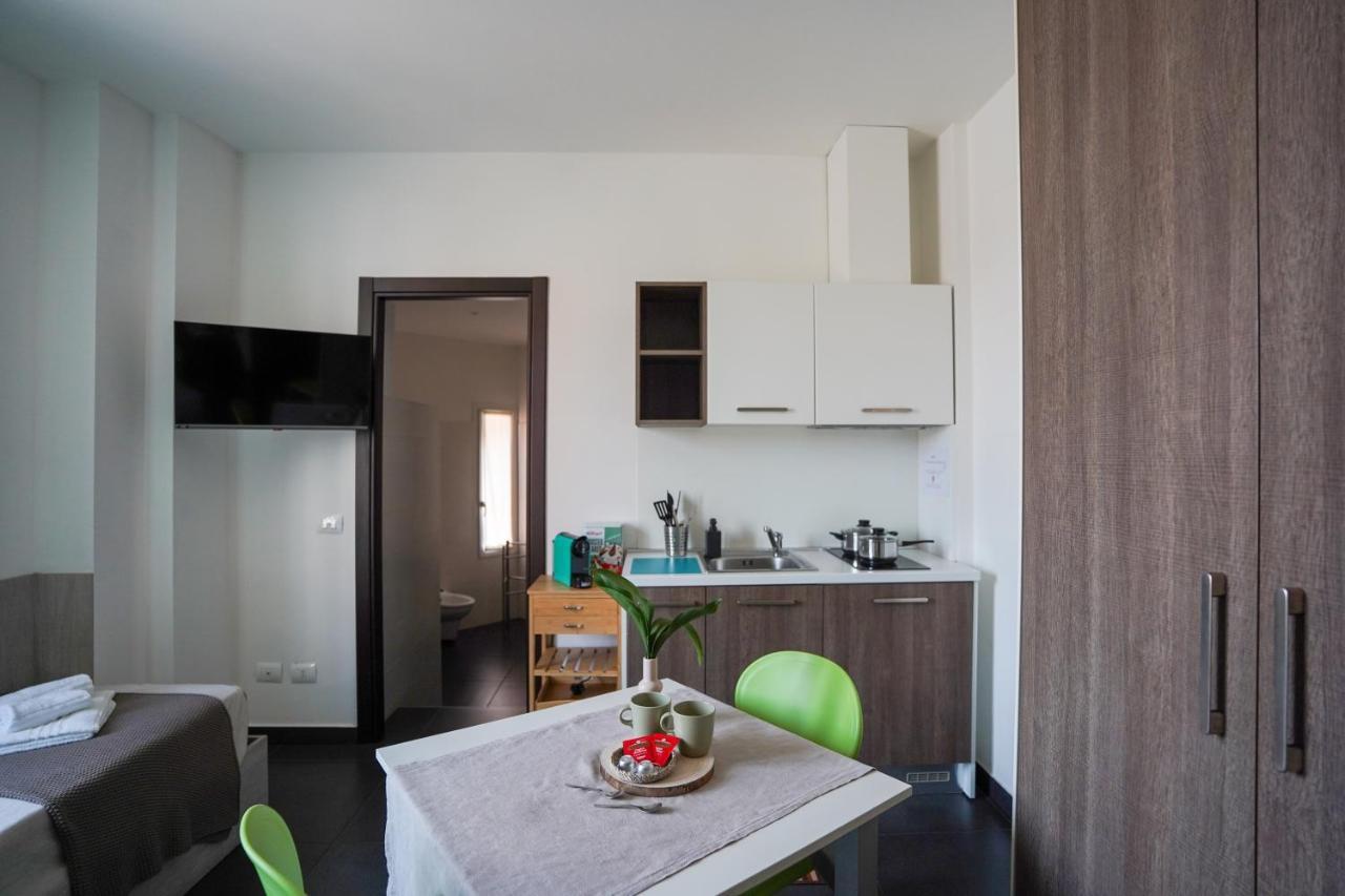 Bnbook Residence Matteotti โนวารา ภายนอก รูปภาพ