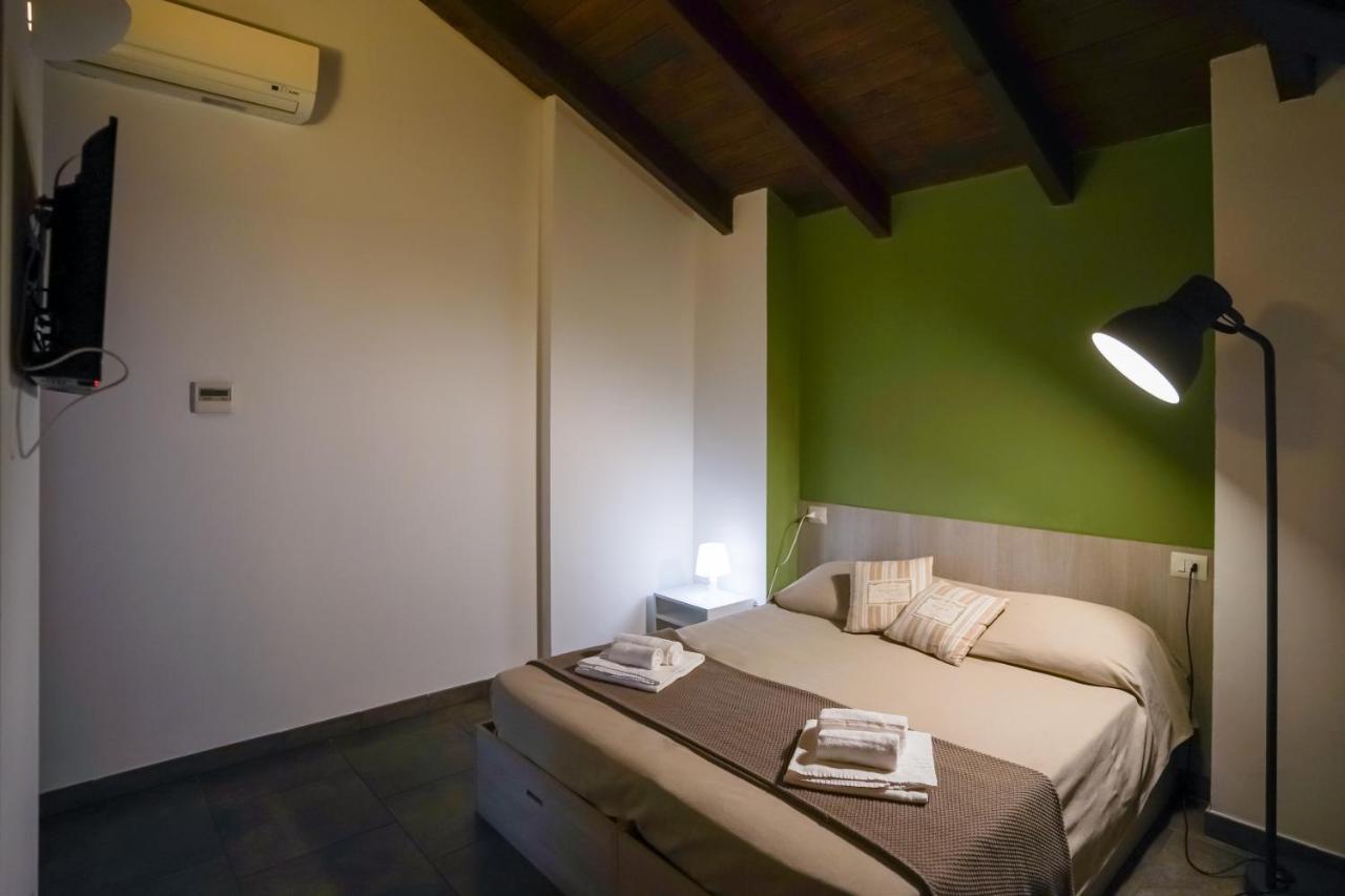 Bnbook Residence Matteotti โนวารา ภายนอก รูปภาพ