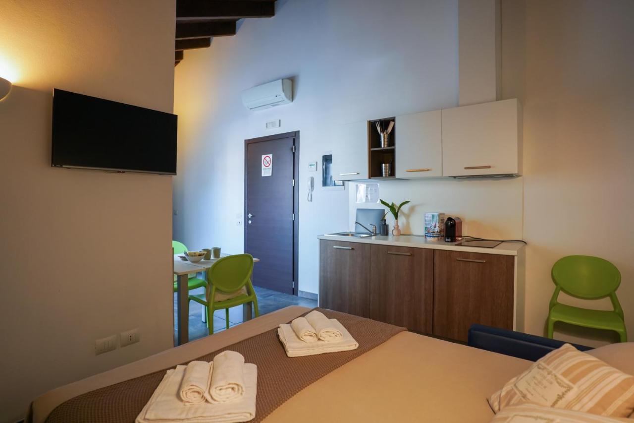 Bnbook Residence Matteotti โนวารา ภายนอก รูปภาพ