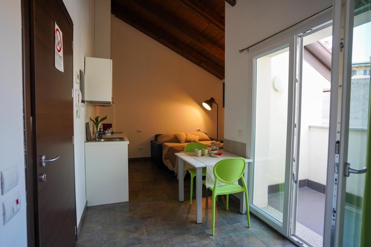 Bnbook Residence Matteotti โนวารา ภายนอก รูปภาพ